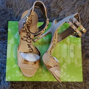 Tan Snakeskin heels 4 inch w/silver buckle detail